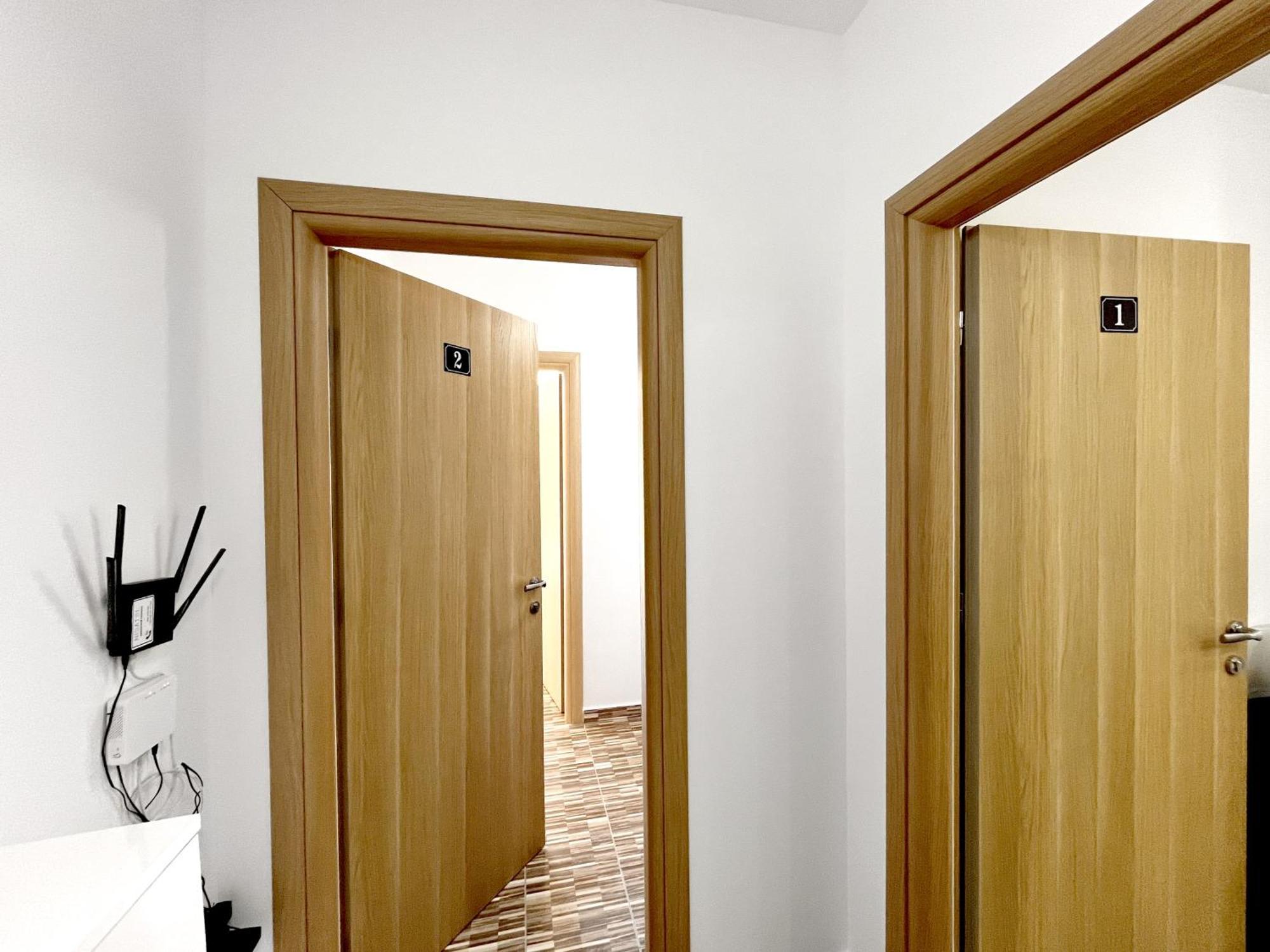 Kam Apartments In The City Center Vlore Exterior photo